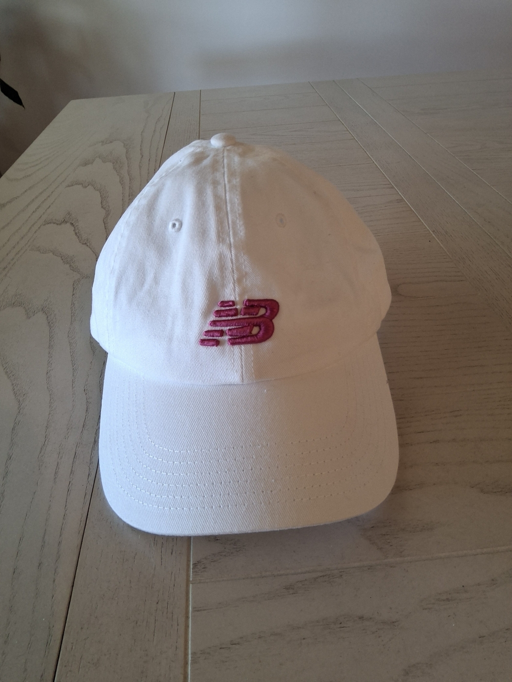New Balance White Cap with Pink Embroidered Logo